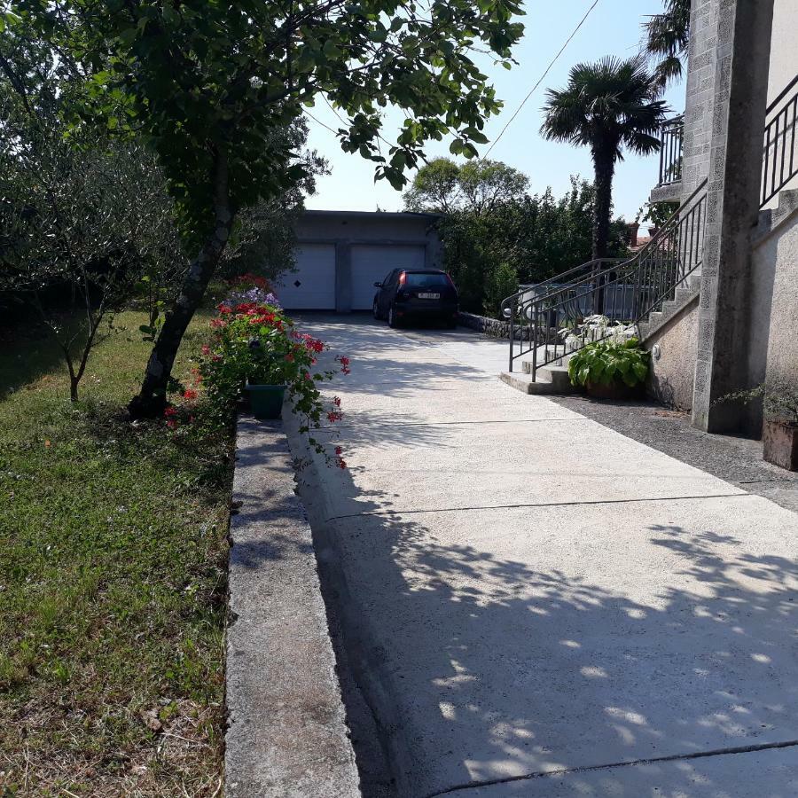 Apartman Blazek Кастав Екстериор снимка